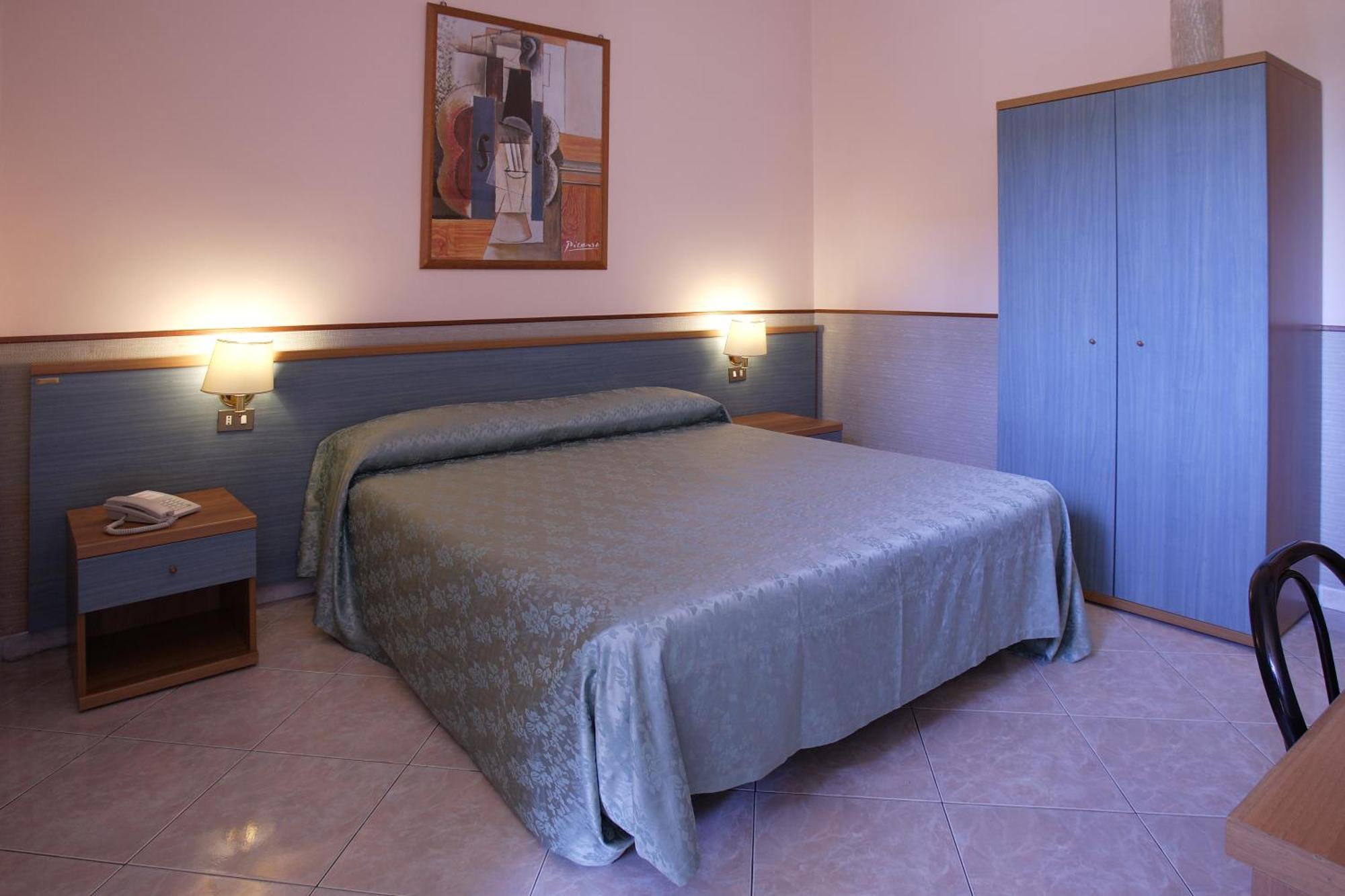 Double or Twin Room with Terrace,1541945260:JPEG