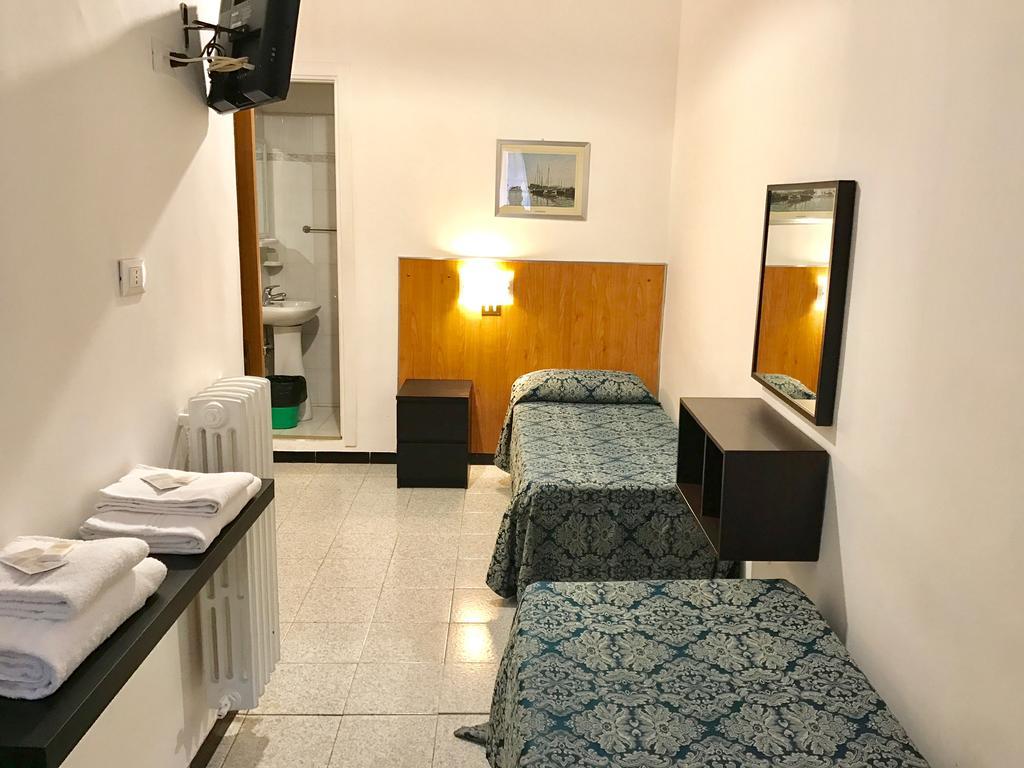 Economy Twin Room