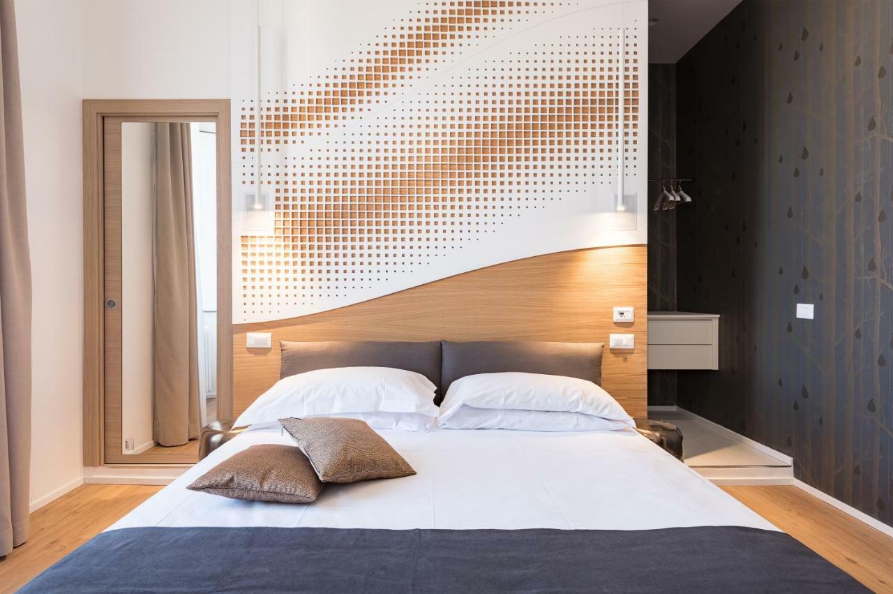 Deluxe Double Room,779490027:JPEG