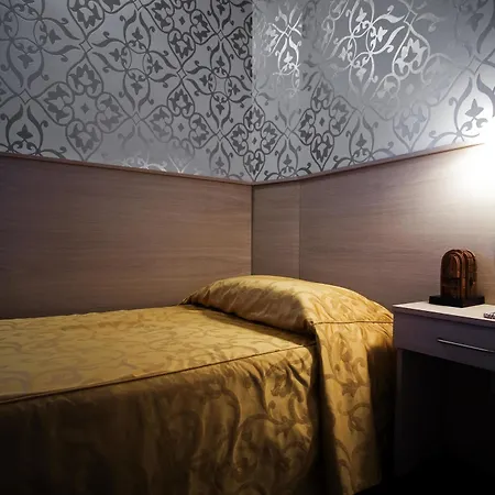 Hotel Appia 442-2