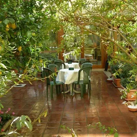 Hotel Select Garden-2