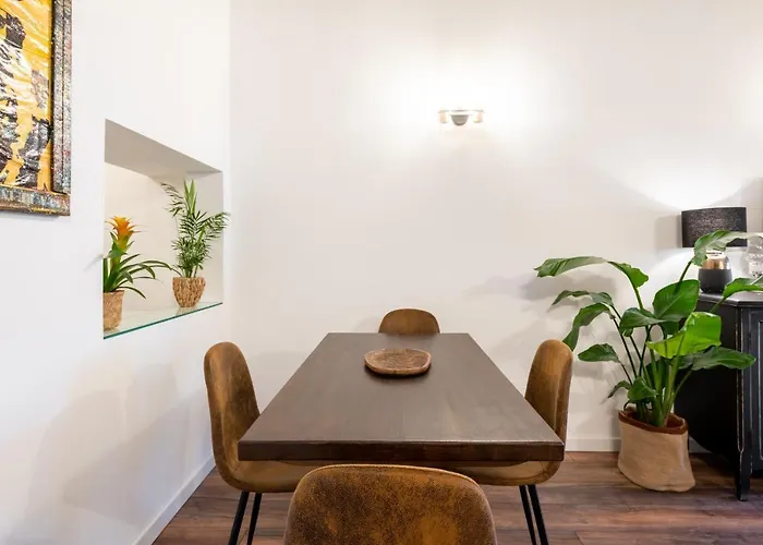 La villa: Appartamento trastevere Roma