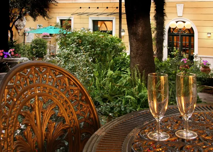 Pet Friendly hotel: Hotel Villa San Lorenzo Maria