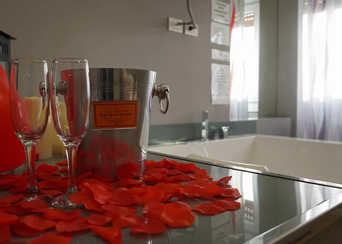 Hotel Jacuzzi: Caos Calmo