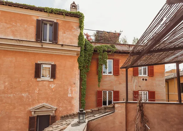 Domus Tiberina