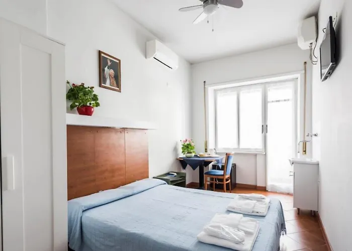 Hotel vicino al College: Ai Musei Vaticani Bb