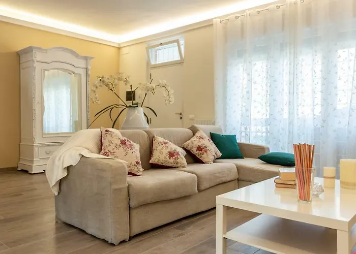 Casa vacanza: La camelia bianca
